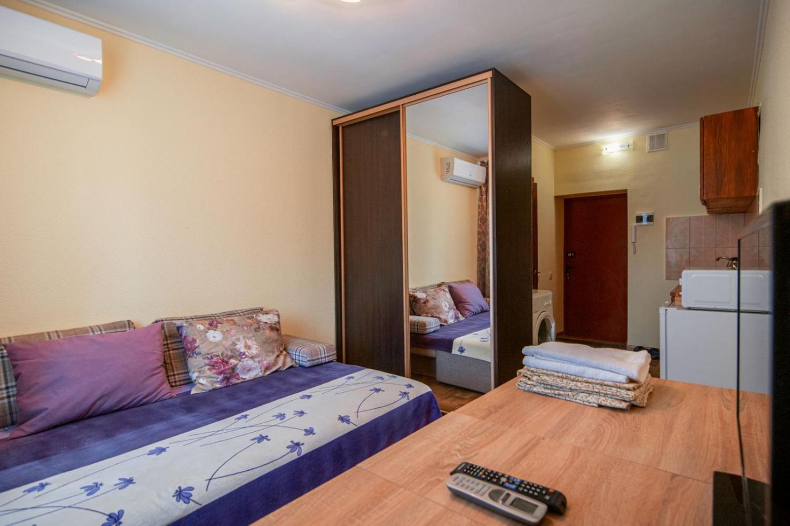 Apartment On Nauki Avenue นิปโปร ภายนอก รูปภาพ