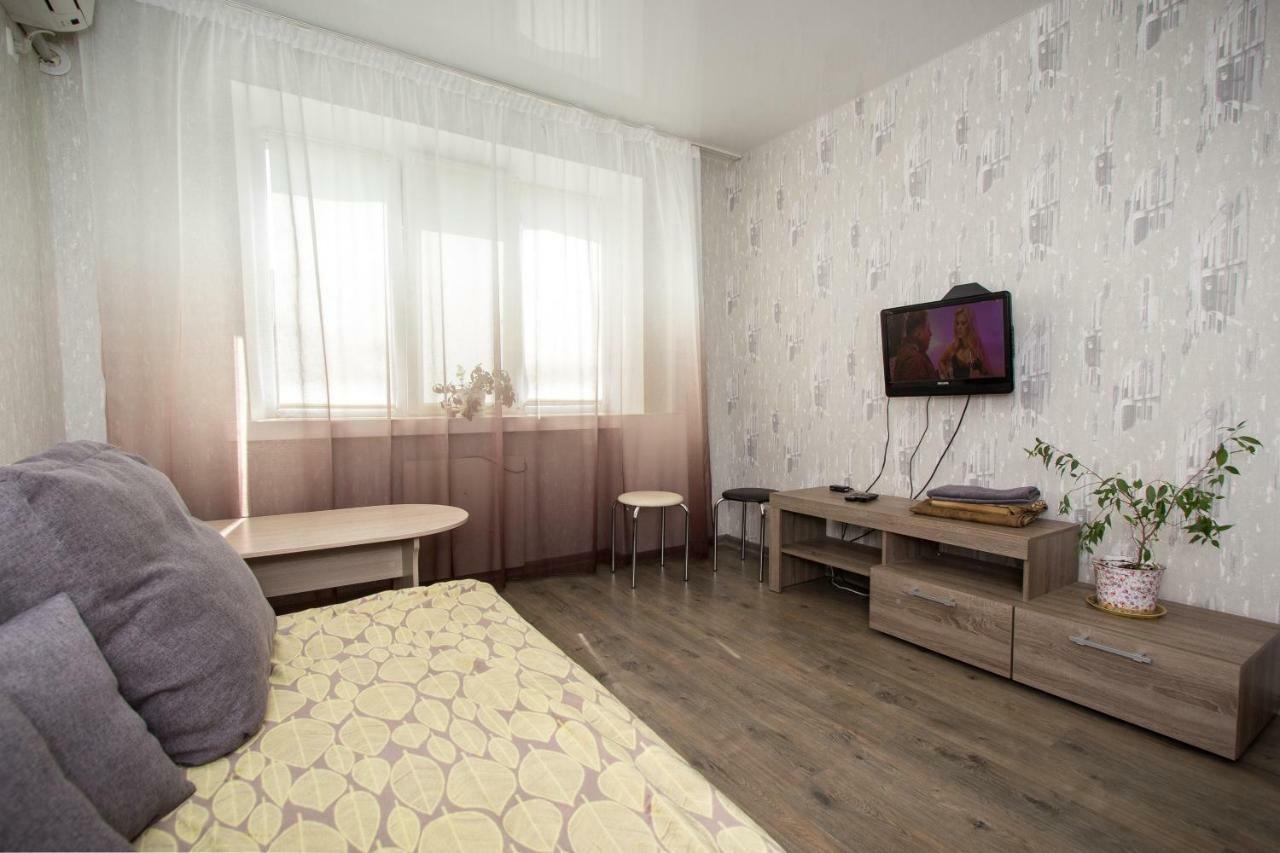 Apartment On Nauki Avenue นิปโปร ภายนอก รูปภาพ
